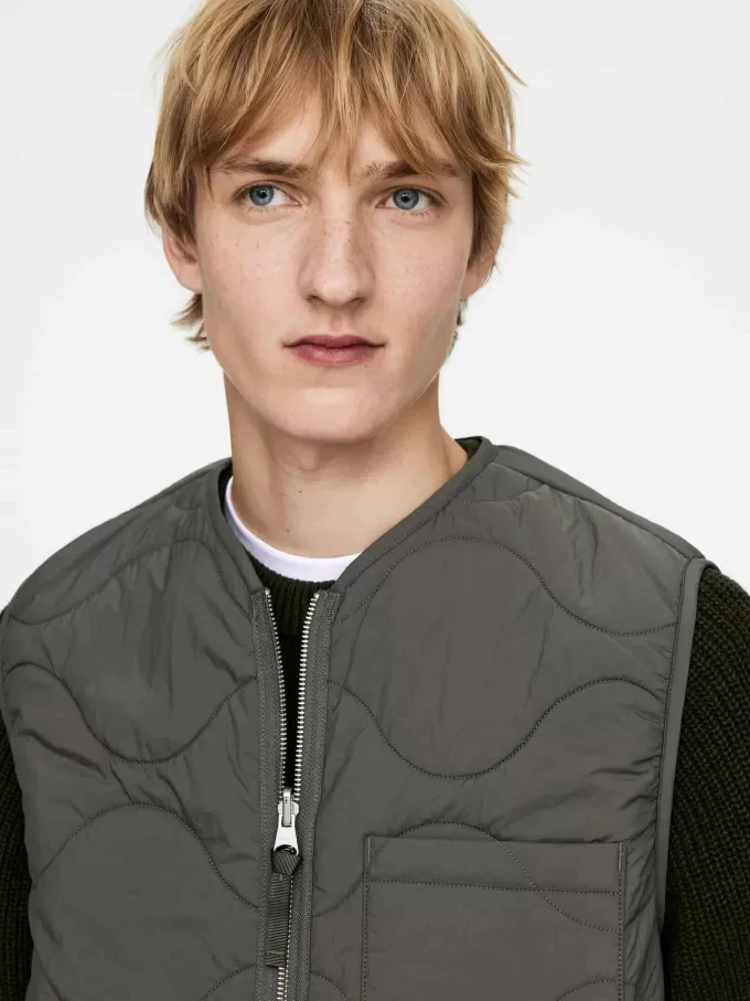 2-i-1 Quiltad linerväst 2-i-1 Quiltad linerväst