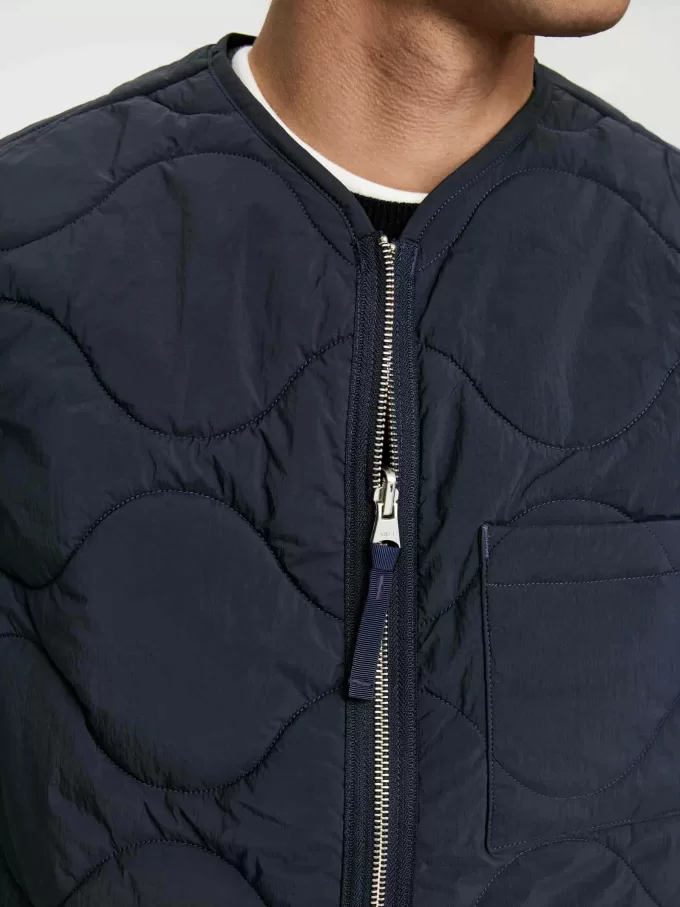 2-i-1 Quiltad linerväst 2-i-1 Quiltad linerväst