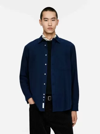 Avslappnad flanellskjorta