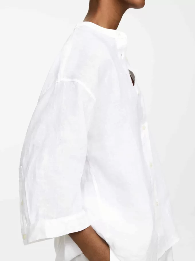 Avslappnad linneskjorta Avslappnad linneskjorta