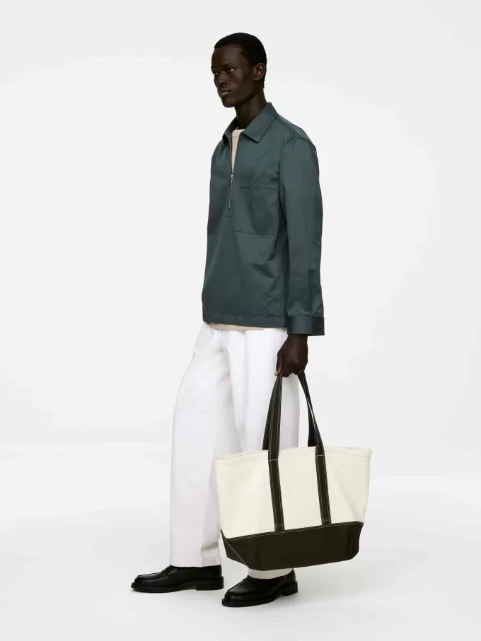 Avslappnad pop-over-skjorta Avslappnad pop-over-skjorta