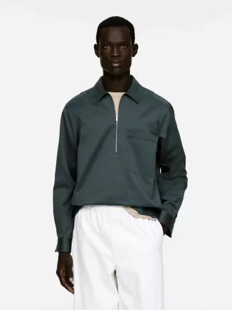 Avslappnad pop-over-skjorta