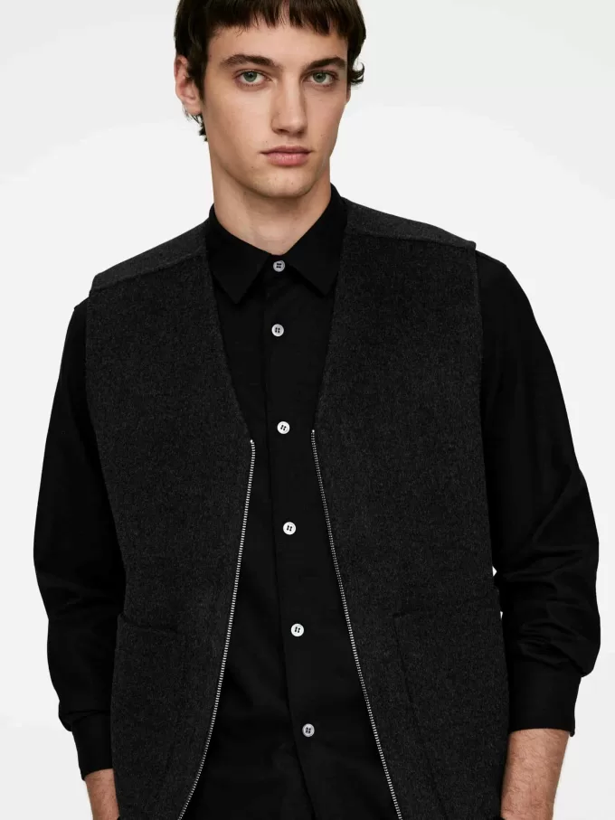 Avslappnad skjorta i ullblandning