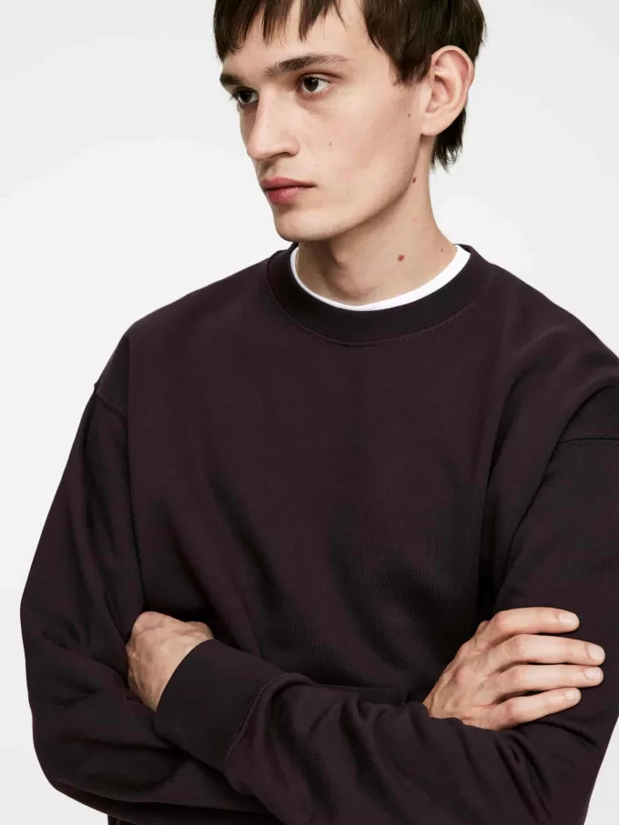 Avslappnad tröja Avslappnad tröja