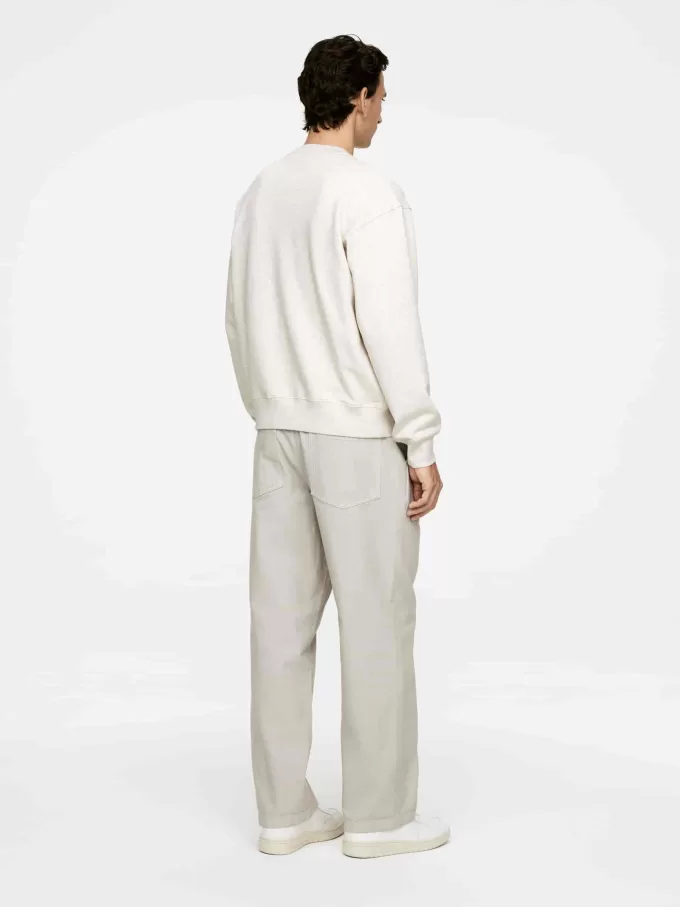 Avslappnad tröja Avslappnad tröja