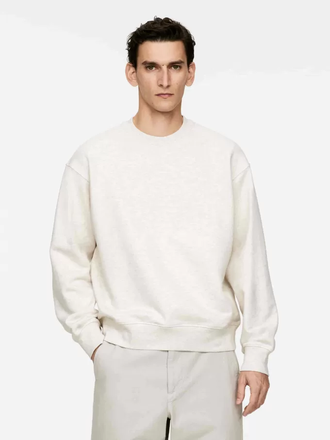 Avslappnad tröja Avslappnad tröja