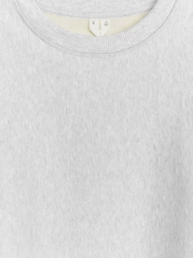 Avslappnad tung tröja Avslappnad tung tröja