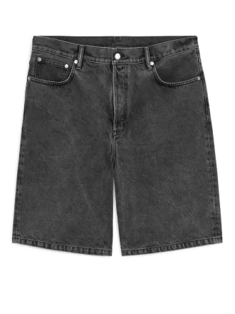 Avslappnade jeansshorts