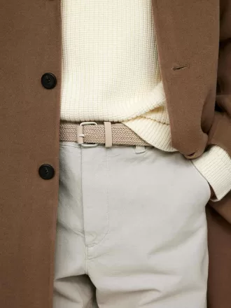 Bälte i flätat läder