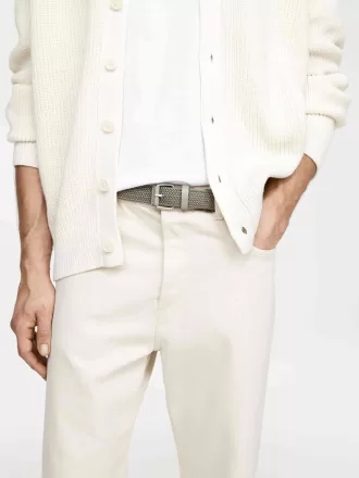 Bälte i flätat läder