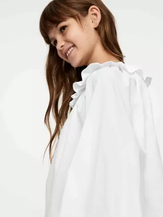 Blus med volangkrage Blus med volangkrage