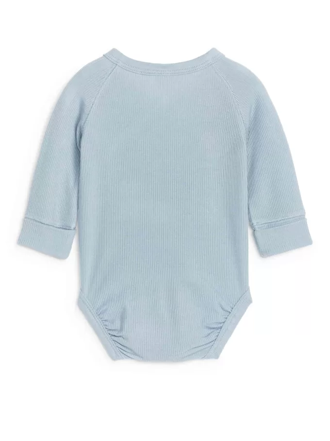 Bodysuit med slät ribb för nyfödd Bodysuit med slät ribb för nyfödd