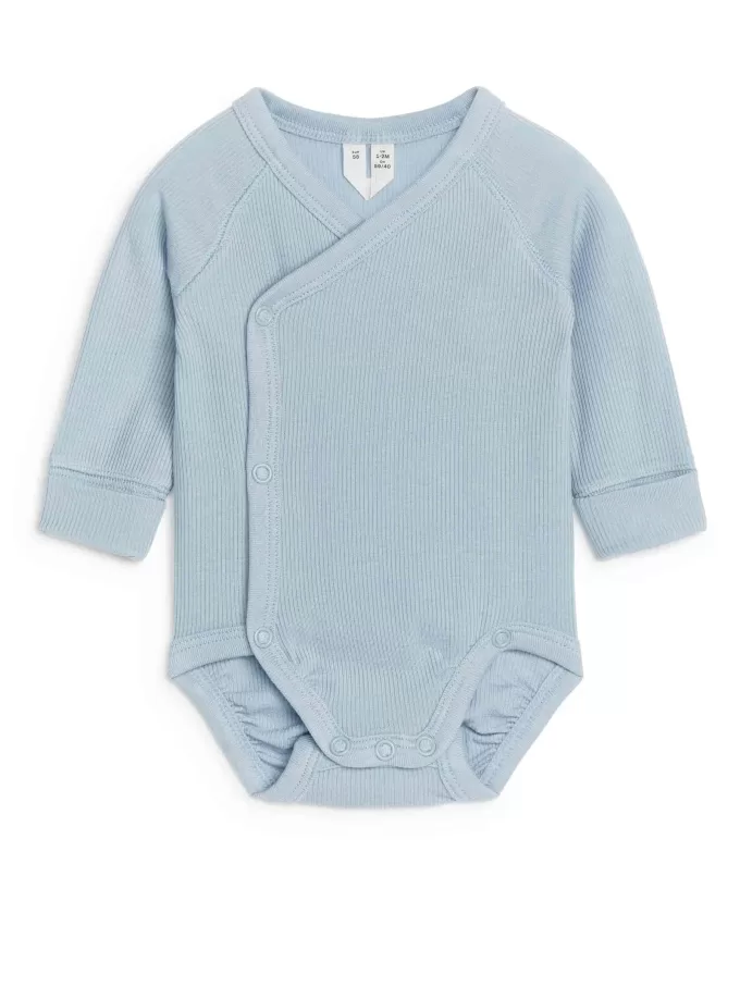 Bodysuit med slät ribb för nyfödd Bodysuit med slät ribb för nyfödd