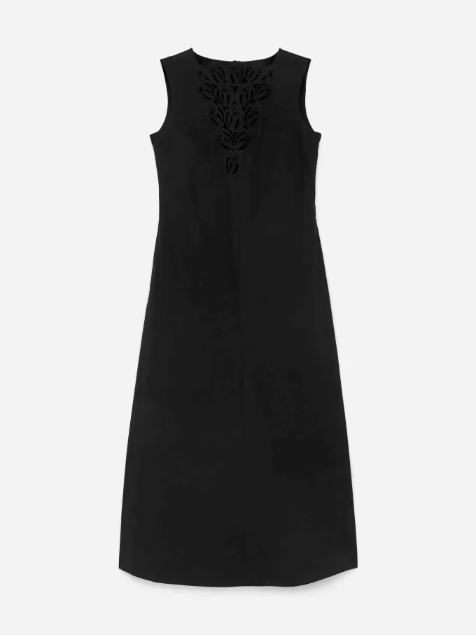 Broderad klänning Broderad klänning