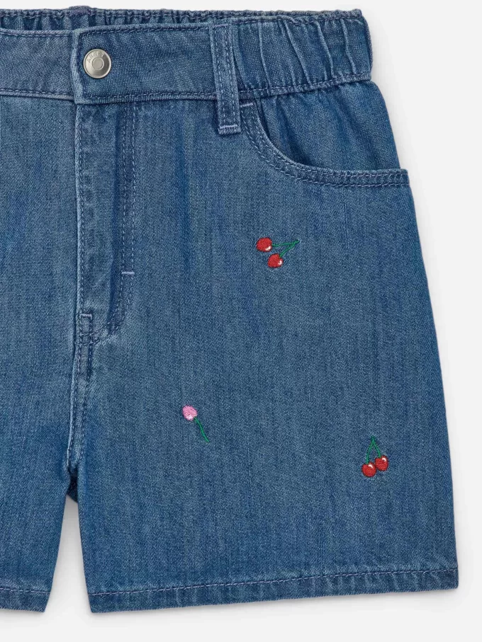 Broderade jeansshorts