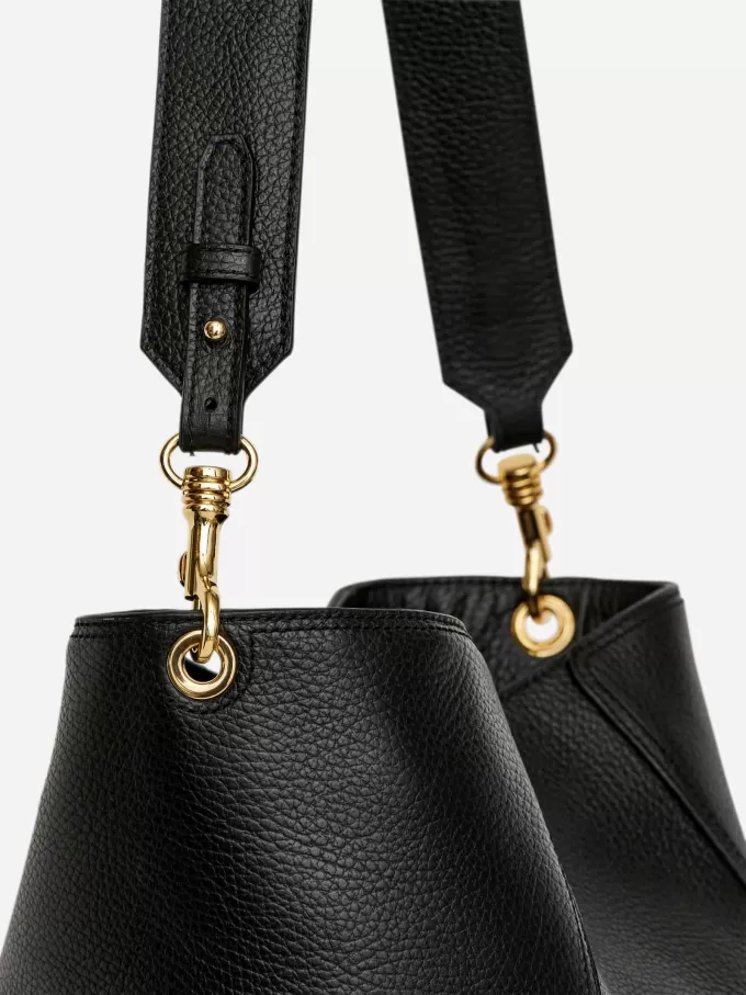 Bucket Bag i läder Bucket Bag i läder