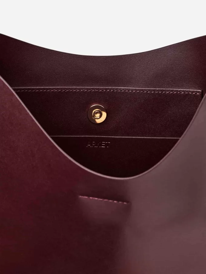 Crescent axelväska Crescent axelväska