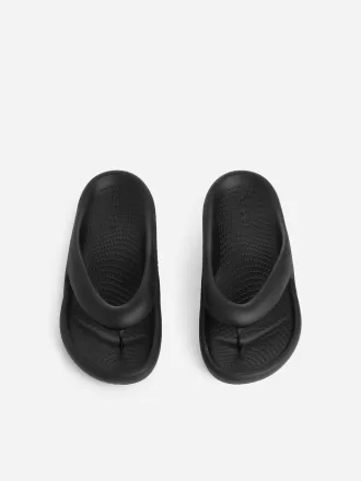 Crocs Mellow Recovery Flip Flops