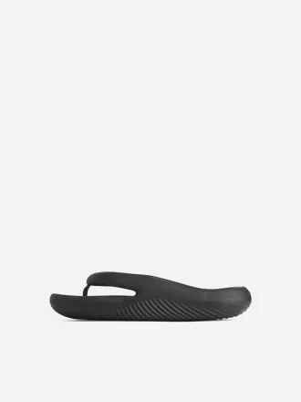 Crocs Mellow Recovery Flip Flops