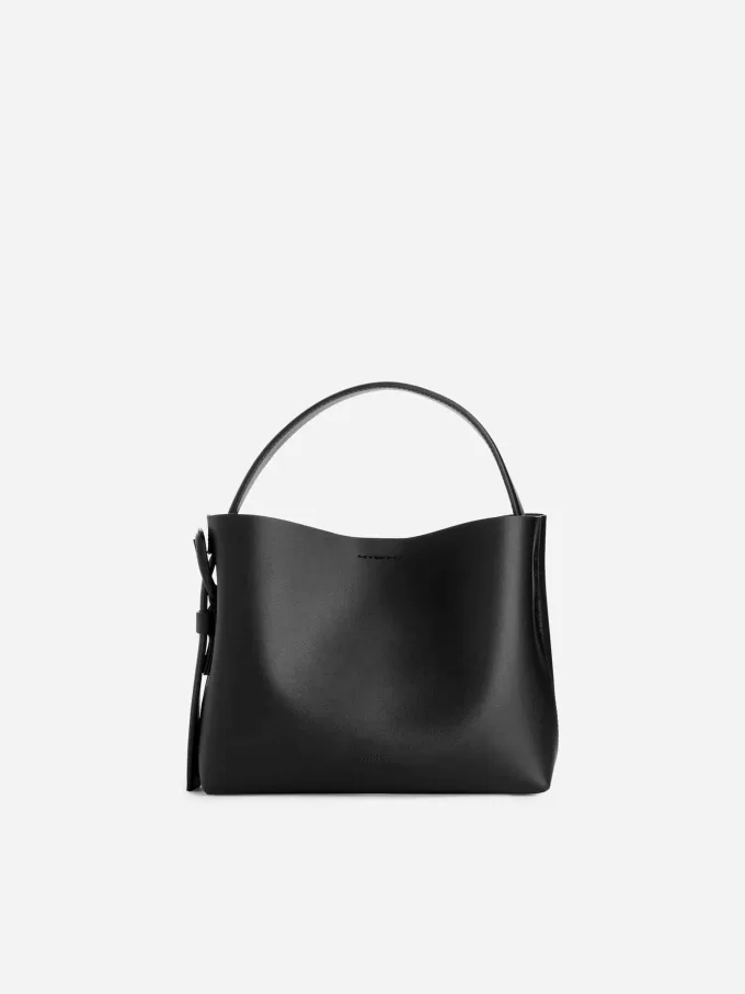 Crossbody-väska i läder Crossbody-väska i läder