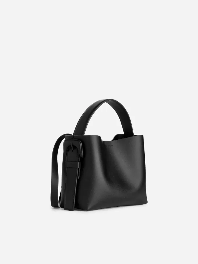 Crossbody-väska i läder Crossbody-väska i läder