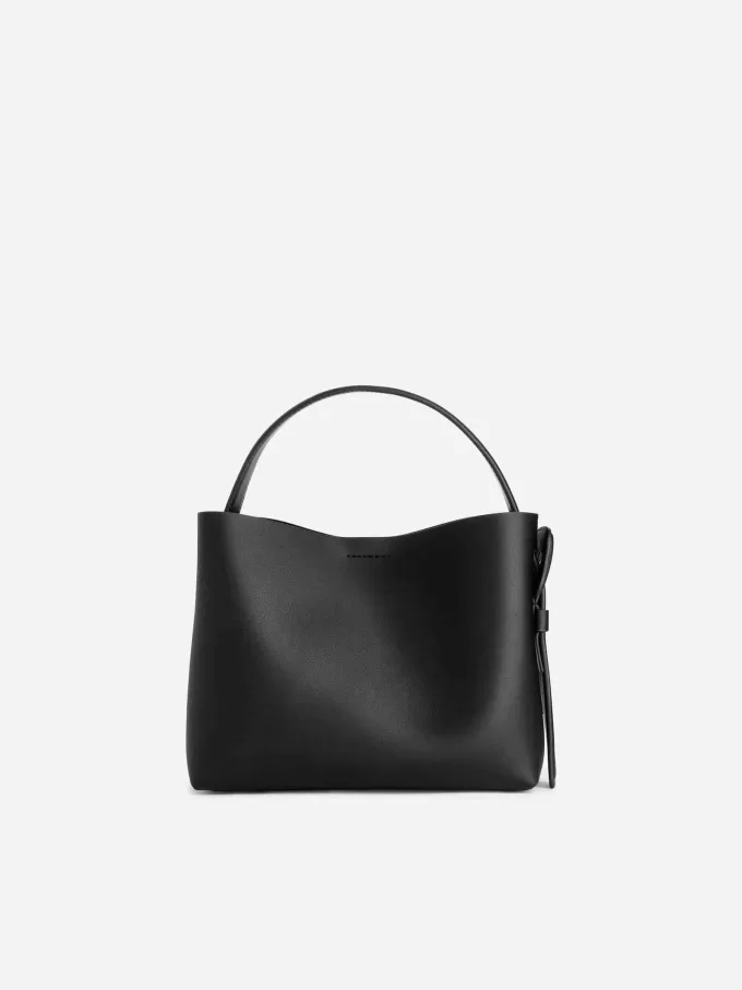 Crossbody-väska i läder Crossbody-väska i läder