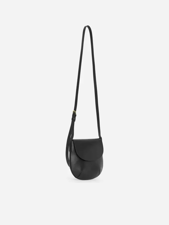 Crossbody-väska i läder Crossbody-väska i läder