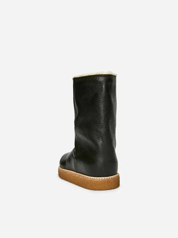 Fodrade läderstövlar Fodrade läderstövlar