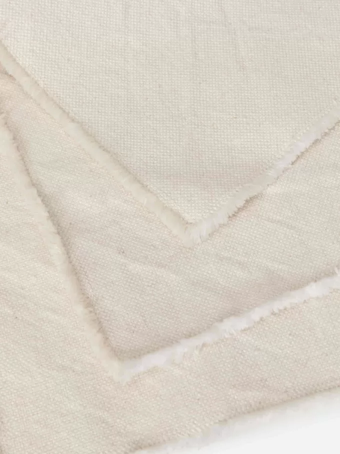 Frayed-edge bordstablett set om 2 Frayed-edge bordstablett set om 2