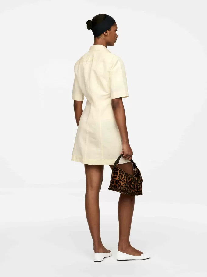 Klänning i linne-bomull Klänning i linne-bomull