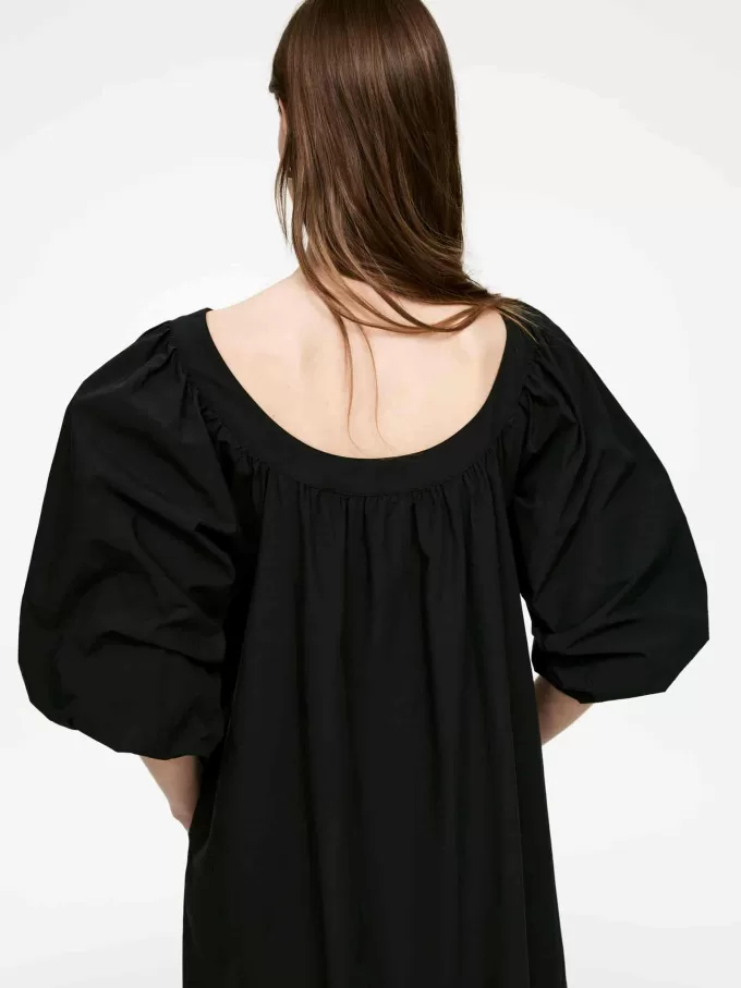 Klänning med ballongärm Klänning med ballongärm