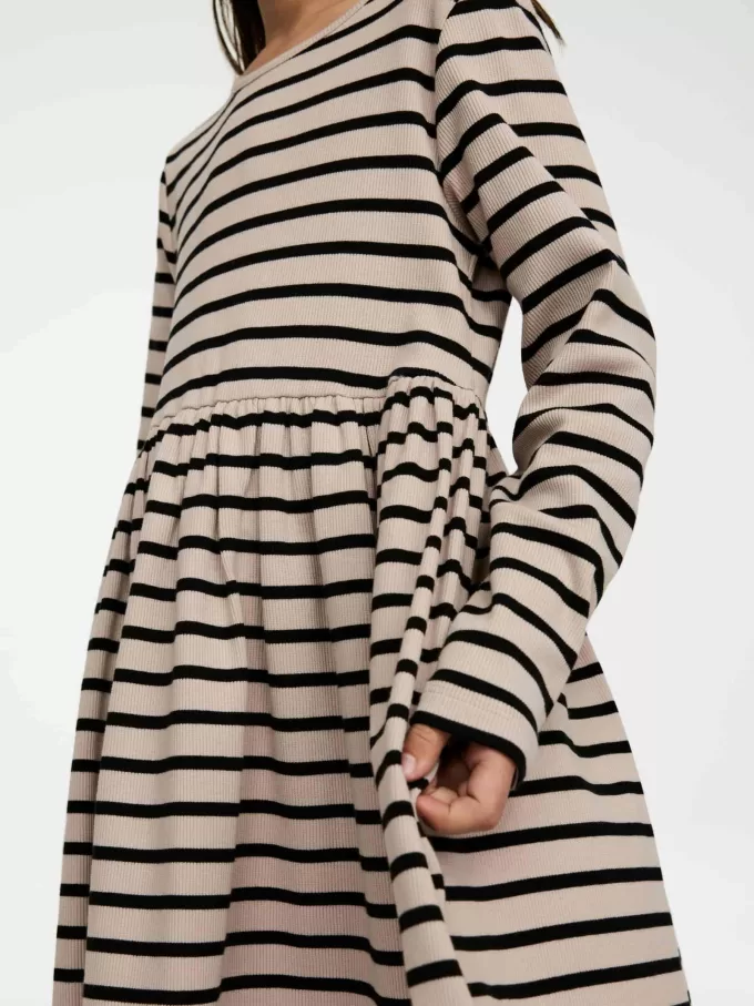 Klänning med ribbad bomull