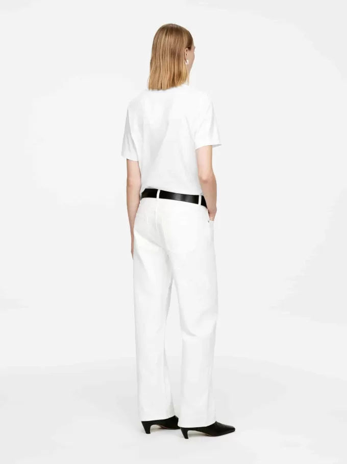 LILY Lättvikts T-shirt LILY Lättvikts T-shirt