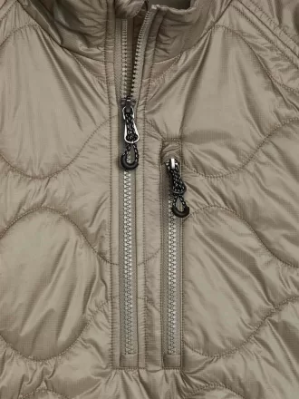 Lätt vadderad jacka