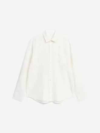 Linenskjorta i normal passform