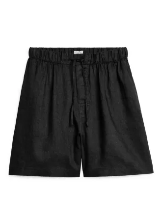 Linne Shorts