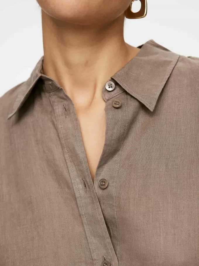 Lös linneskjorta Lös linneskjorta