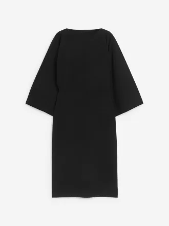 Midiklänning med båthals