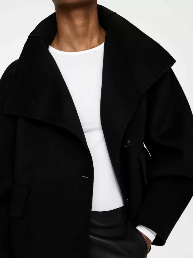 NIVA Fitted T-Shirt NIVA Fitted T-Shirt