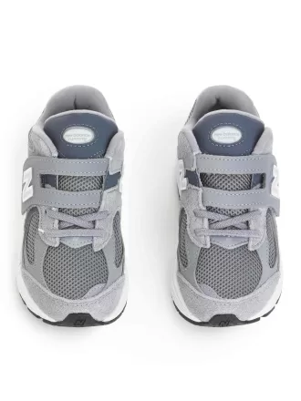 New Balance 2002 ungdomstränare