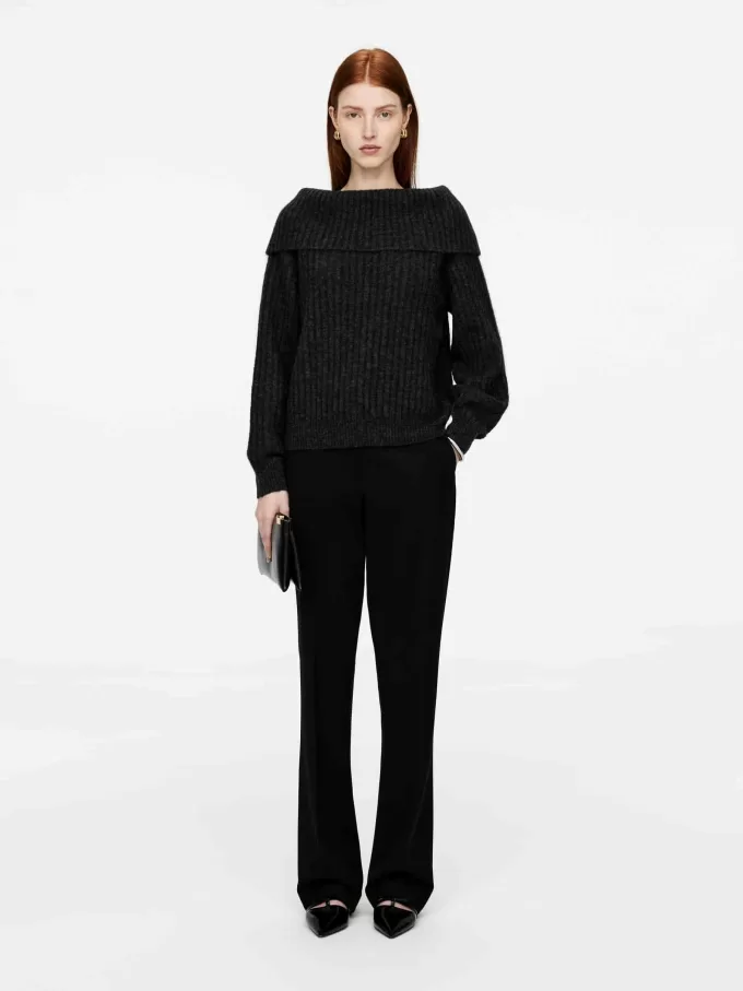 Off-Soulder Rib Jumper Off-Soulder Rib Jumper