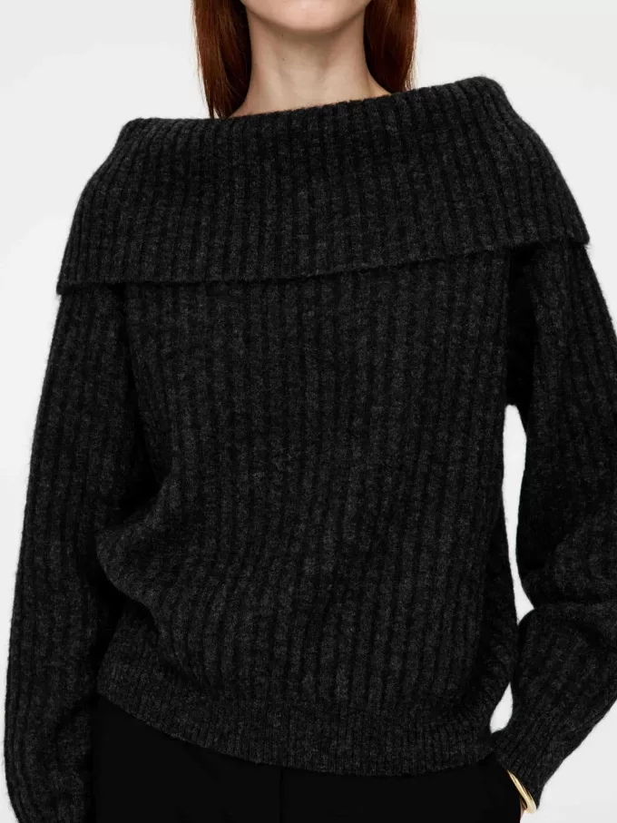 Off-Soulder Rib Jumper Off-Soulder Rib Jumper