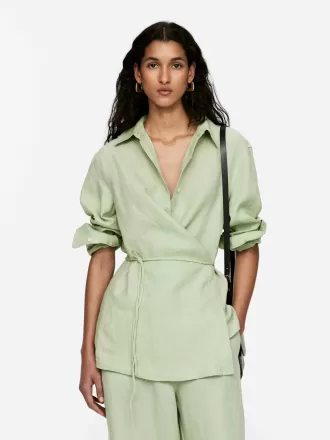 Omlott linneskjorta Omlott linneskjorta