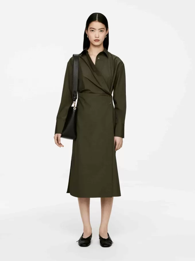 Omlottklänning i midi Omlottklänning i midi