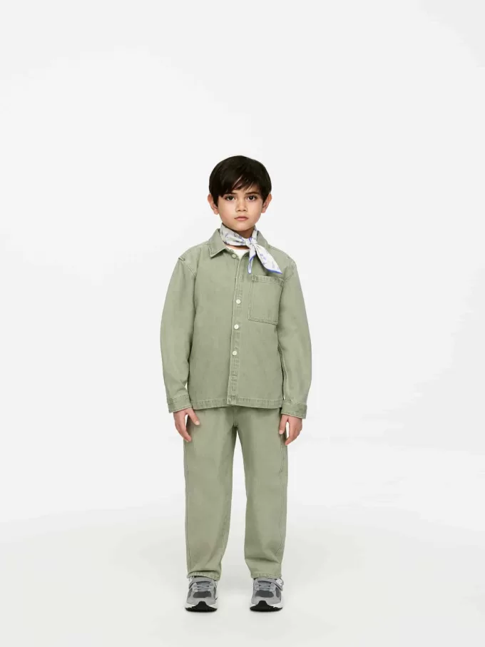 Overshirt i tvättad jeans