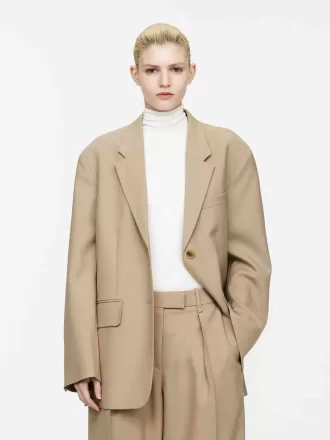 Oversized ullblazer