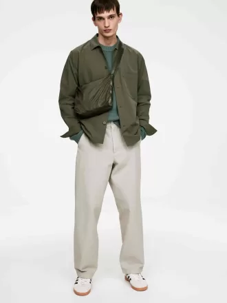 Packbar liten budväska