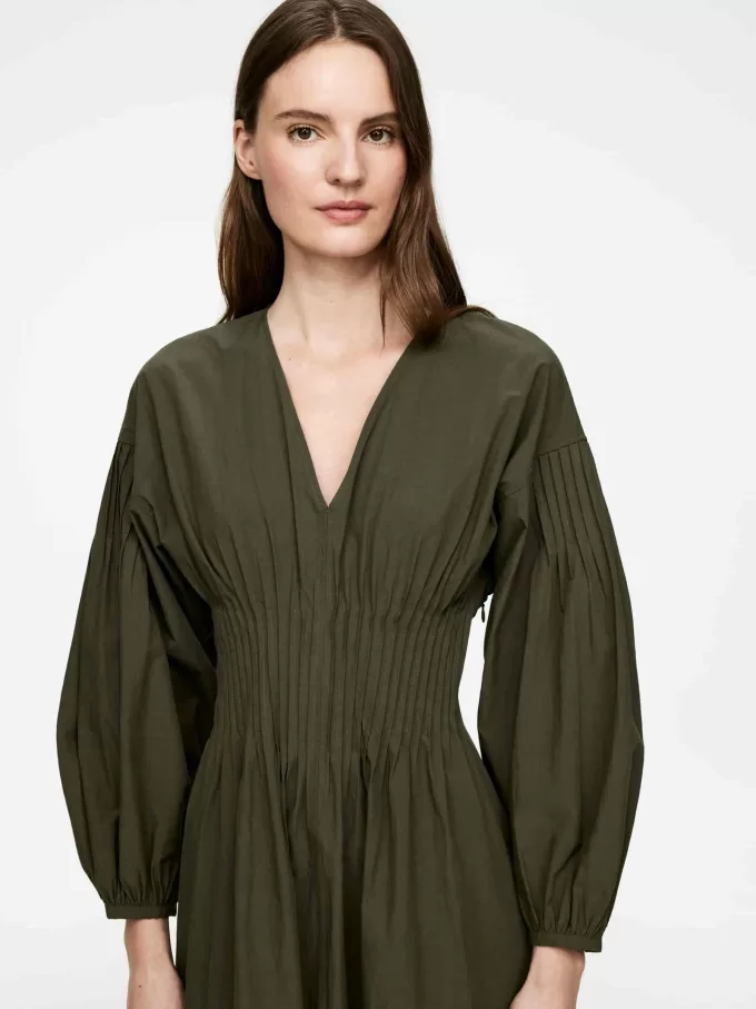 Pintuck klänning Pintuck klänning