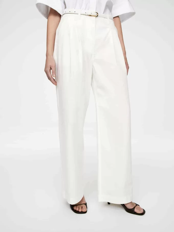 Plisserade byxor Plisserade byxor