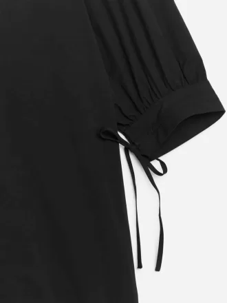 Puff-sleeve miniklänning